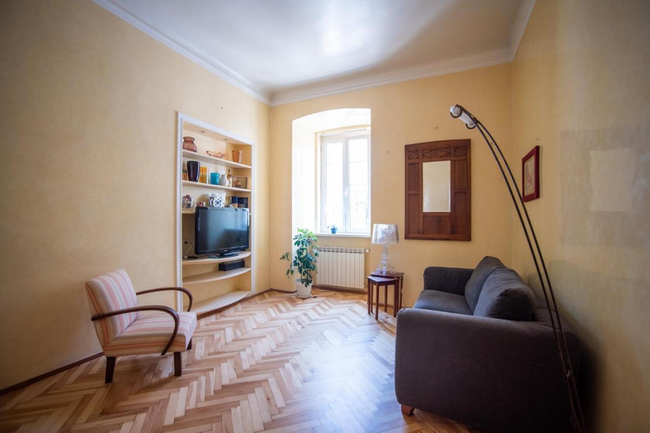 Art & History - New - Modern Classic Apartment Trieste Eksteriør billede