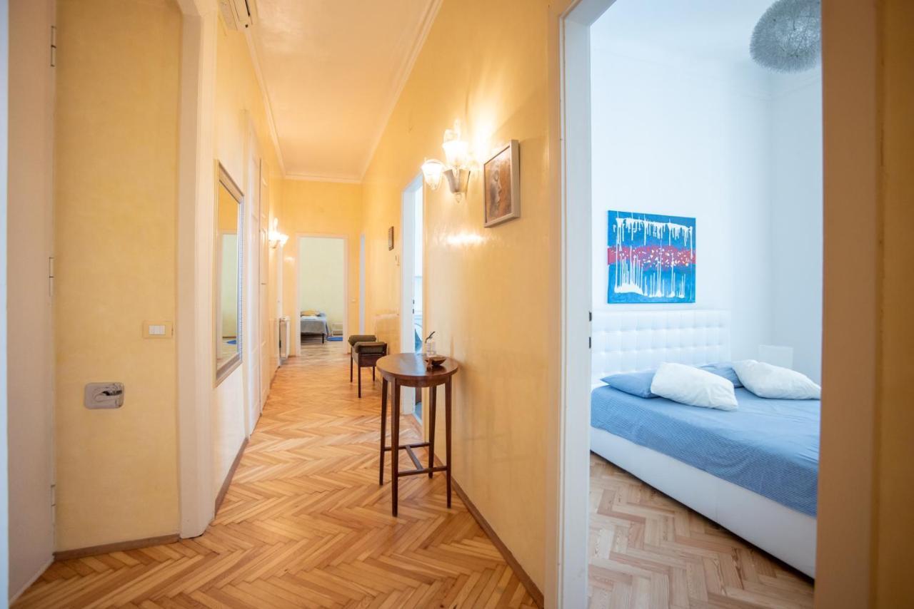 Art & History - New - Modern Classic Apartment Trieste Eksteriør billede