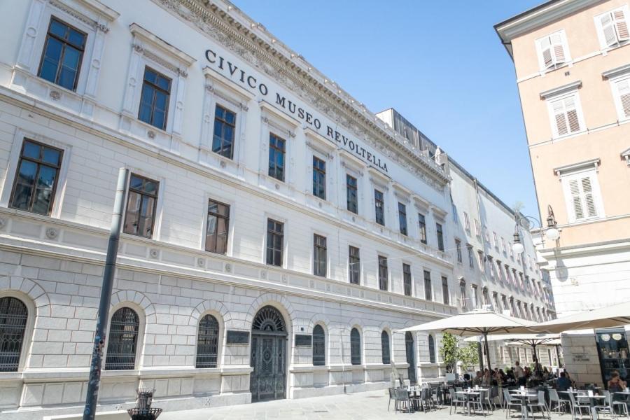 Art & History - New - Modern Classic Apartment Trieste Eksteriør billede